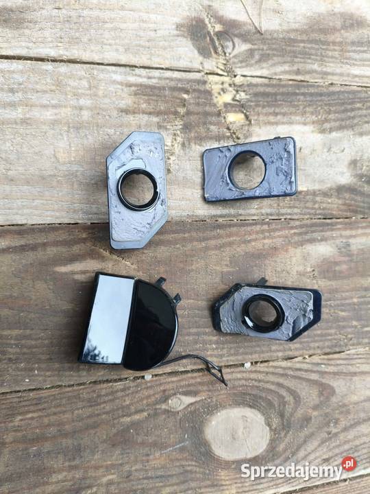 ZAŚLEPKA NA HAK W ZDERZAK PRZEDNI 5FF807241 osobowe Zderzaki Żory