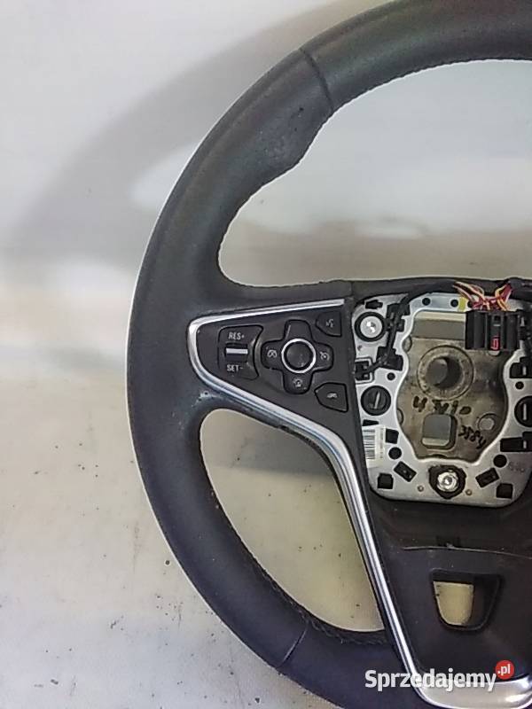 9625OPEL INSIGNIA KIEROWNICA MULTIFUNKCJA osobowe lubelskie Opole Lubelskie