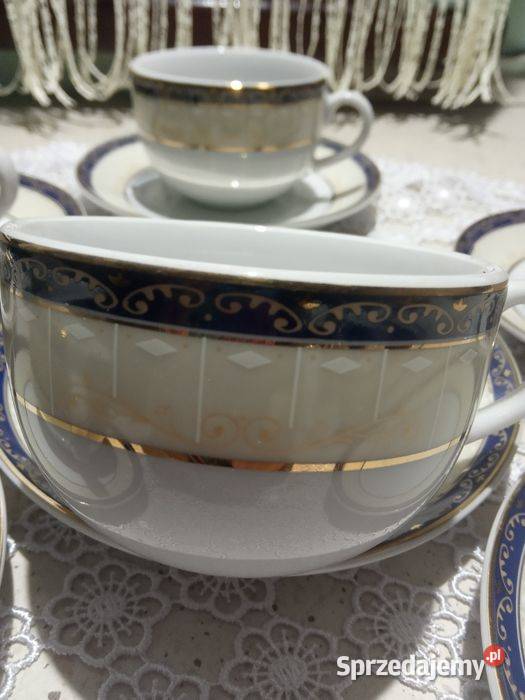 elegancki komplet 6 filiżanek ze spodkami