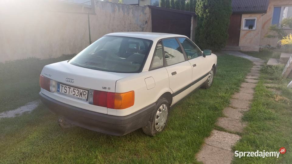 Audi 80 b3 18 benzyna benzyna Skarżysko-Kamienna sprzedam