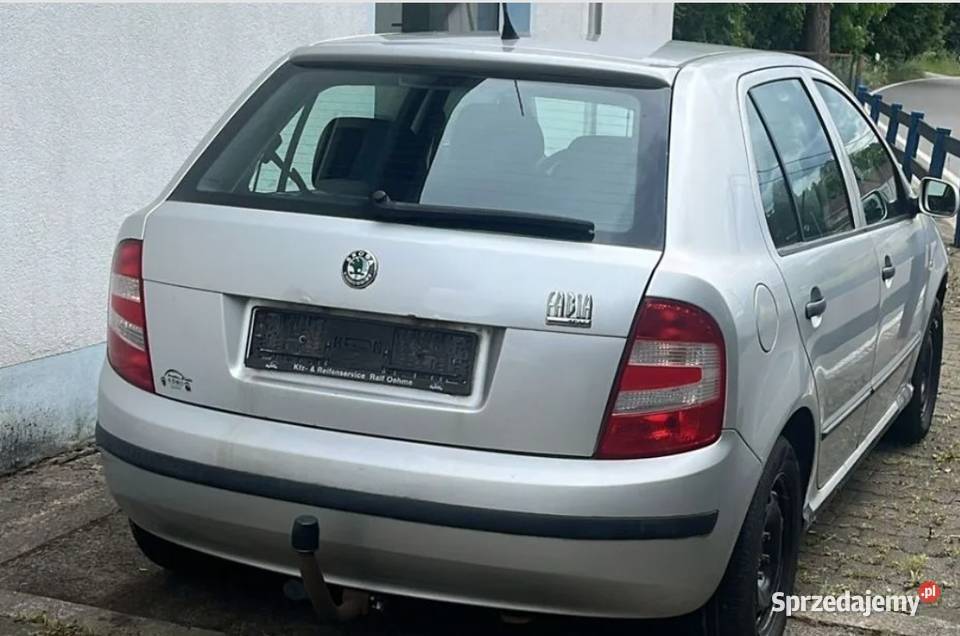 Skoda Fabia 14 klima hak grzane fotele Olszyna Dolna sprzedam