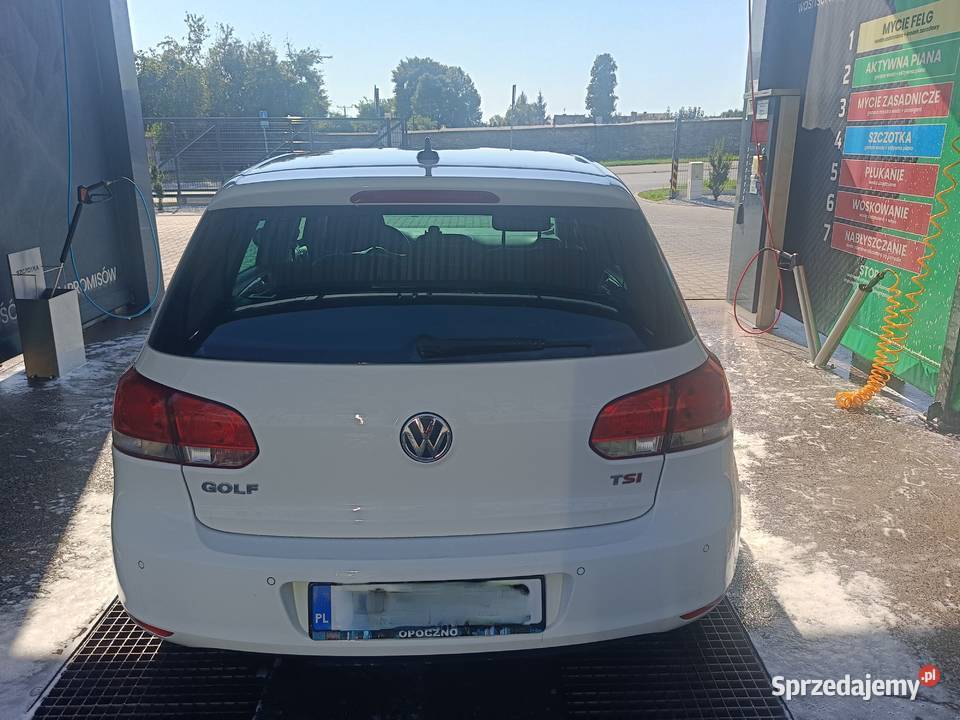 Volkswagen Golf VI