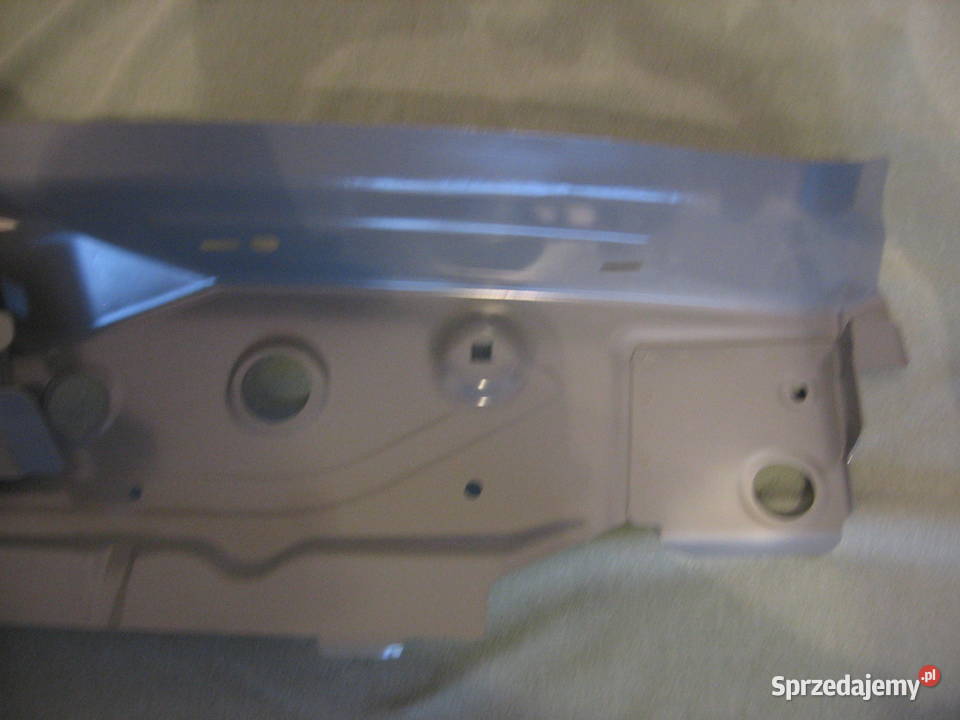 80A813331TASTL Wzmocnienie tylne tylny pas Audi mazowieckie Warszawa