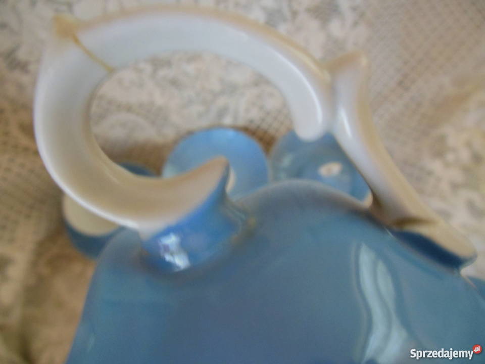 Filiżanki niebieskie ĆMIELÓW z czasów PRLu Porcelana i szkło