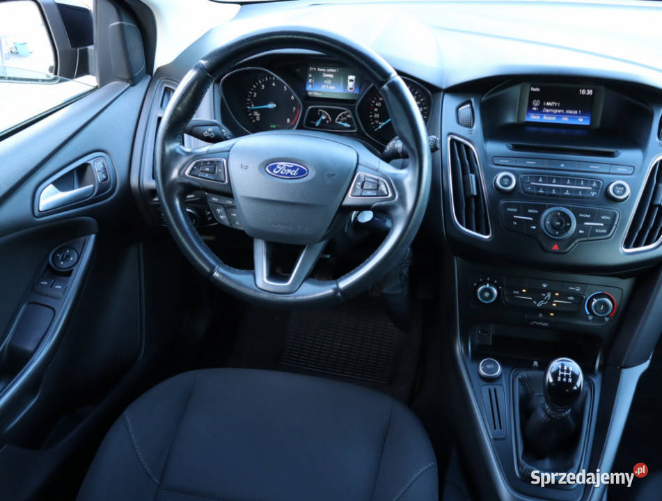 Ford Focus 16 i sprzedam