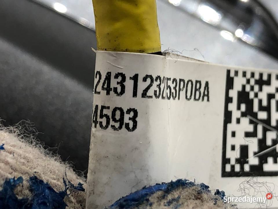 LUSTERKO PRAWY SKODA 20 TSI Hatchback ZEWNĘTRZNE osobowe