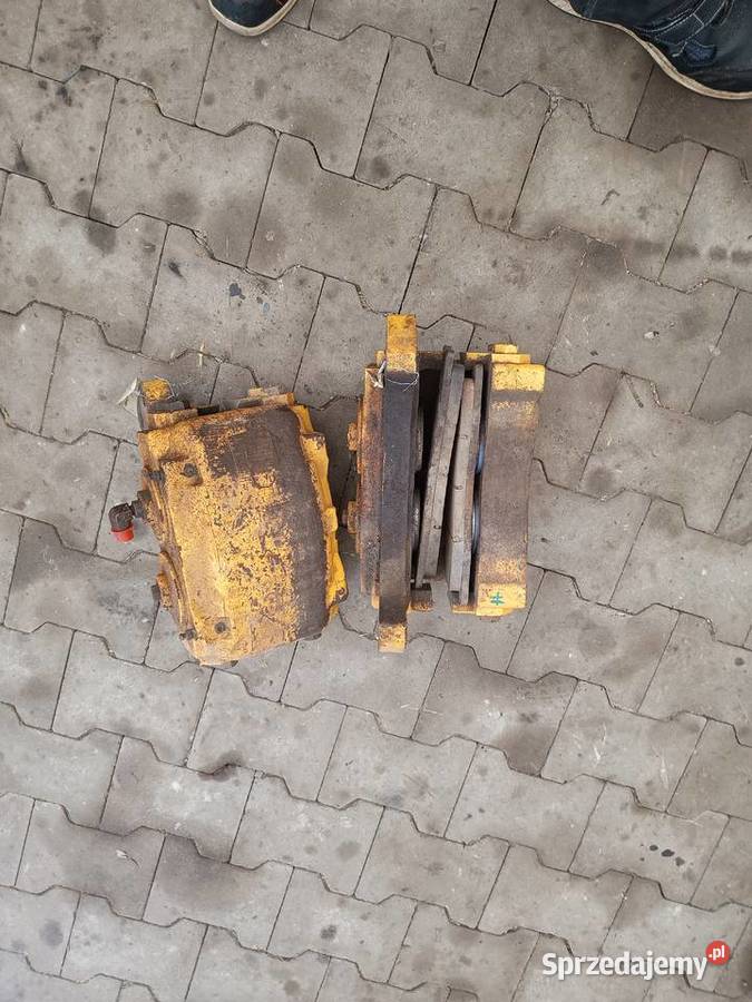 Zacisk hamulca 11103095 Volvo A25 wozidło świętokrzyskie Staszów