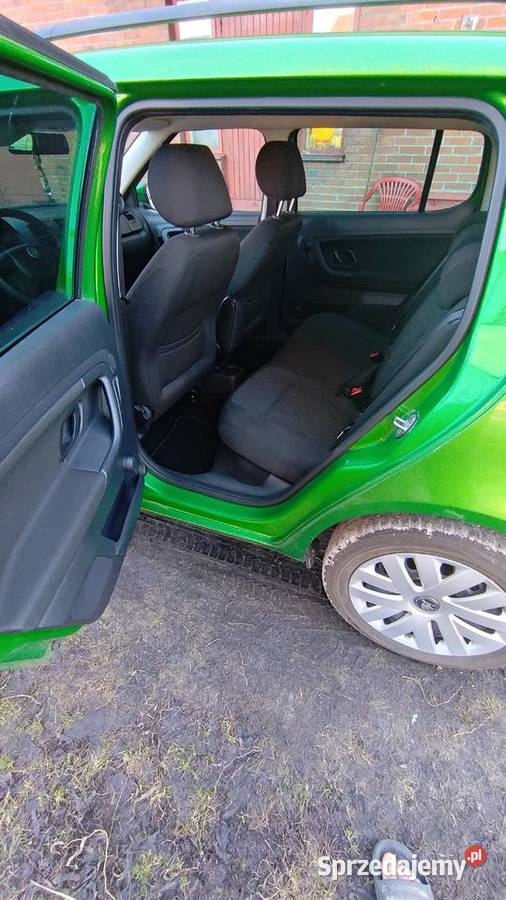 Sprzedam zadbaną skodę 86KM Borów sprzedam