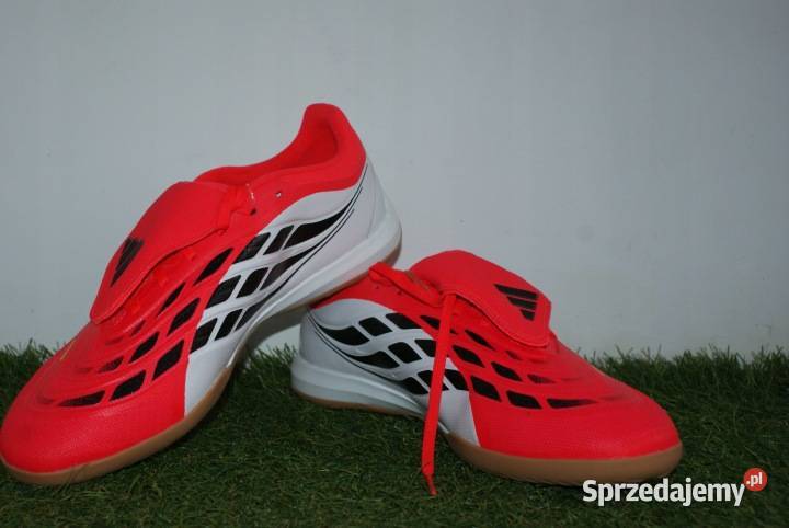 BUTY HALOWE PIŁKARSKIE ADIDAS PREDATOR LEAGUE FT Toruń