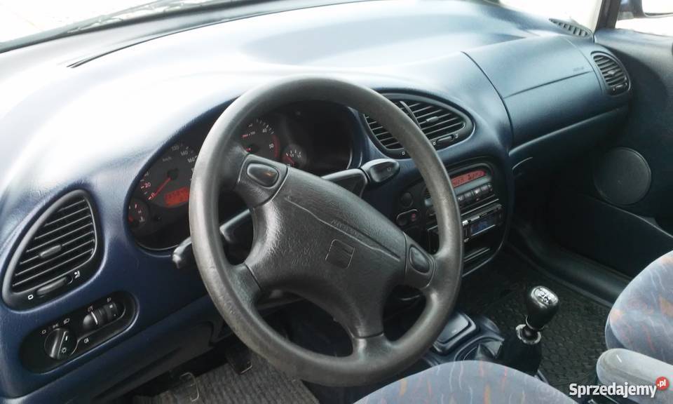 siedmio osobowe auto sprzedam Foshuta