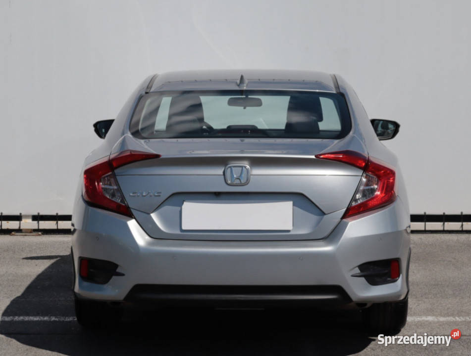 Honda Civic 15 VTEC sprzedam