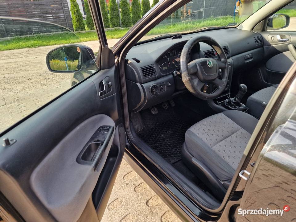 Skoda Octavia Tour16mpi LPGServisowana Rok produkcji 2010