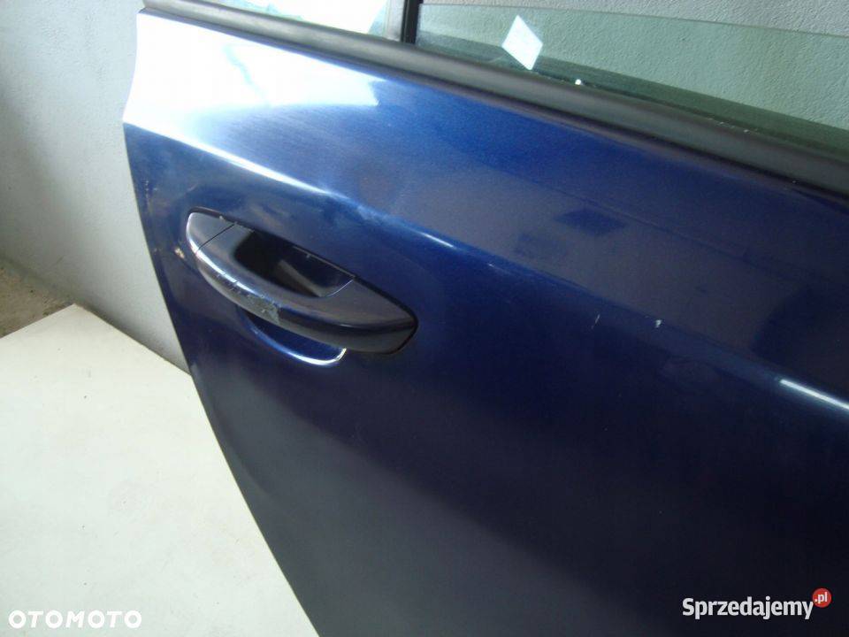 DRZWI PRAWY TYŁ TYLNE VW GOLF 6 VI 2008 HB Włoszczowa sprzedam