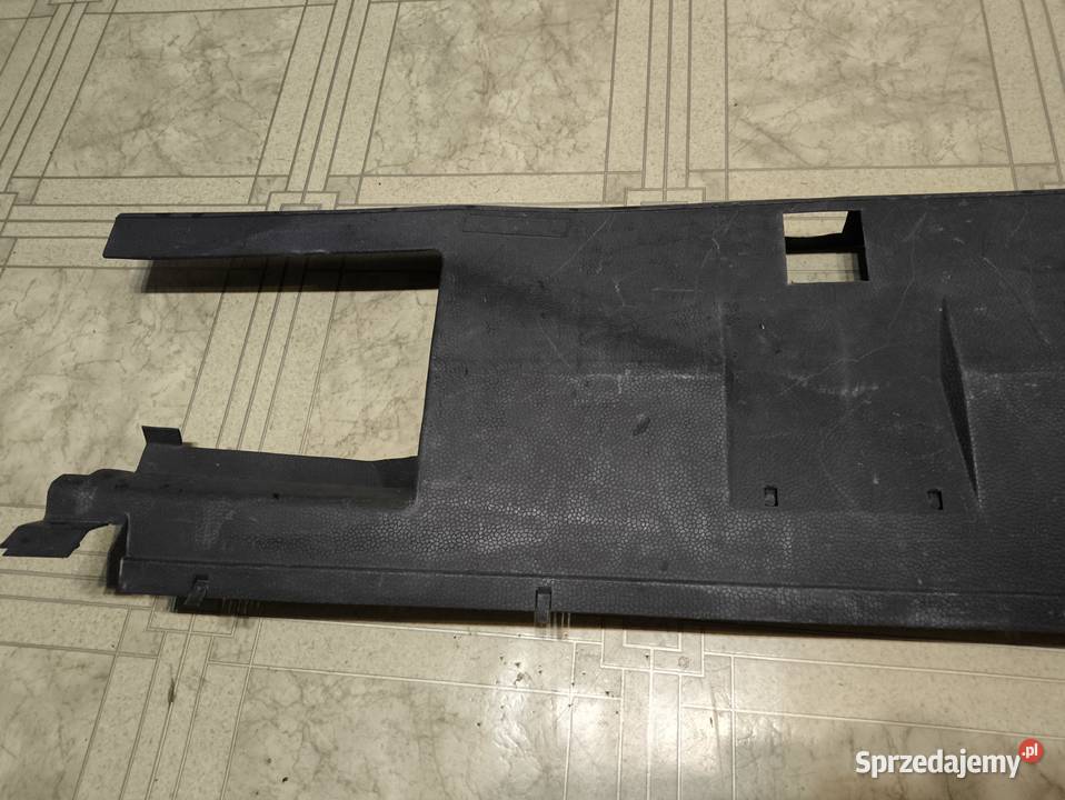 Mercedes 190 W201 osłona tylnej ścianki osobowe sprzedam