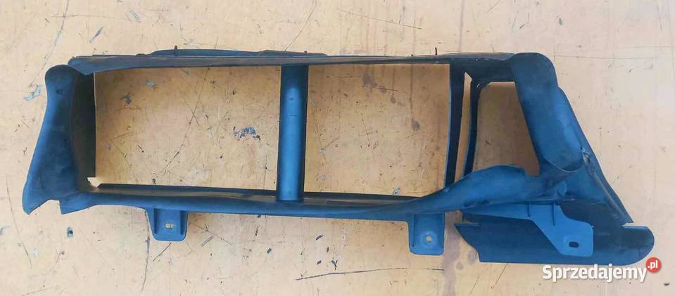 FORD FOCUS III 10 KIEROWNICA WLOT POWIETRZA Radom