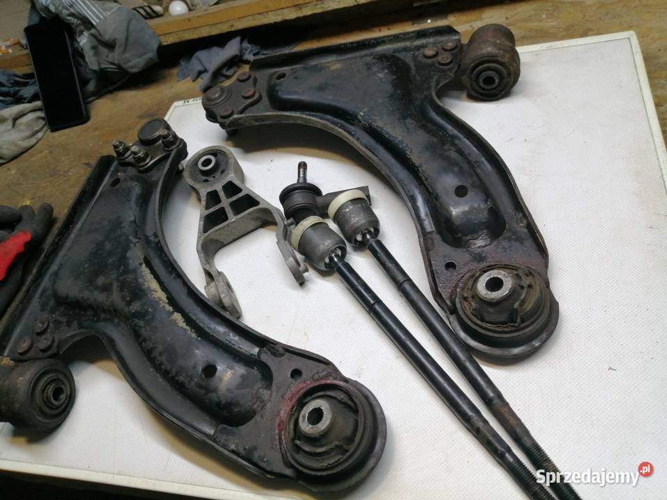 Opel corsa c wahacze poduszka drążki Drążdżewo Nowe sprzedam