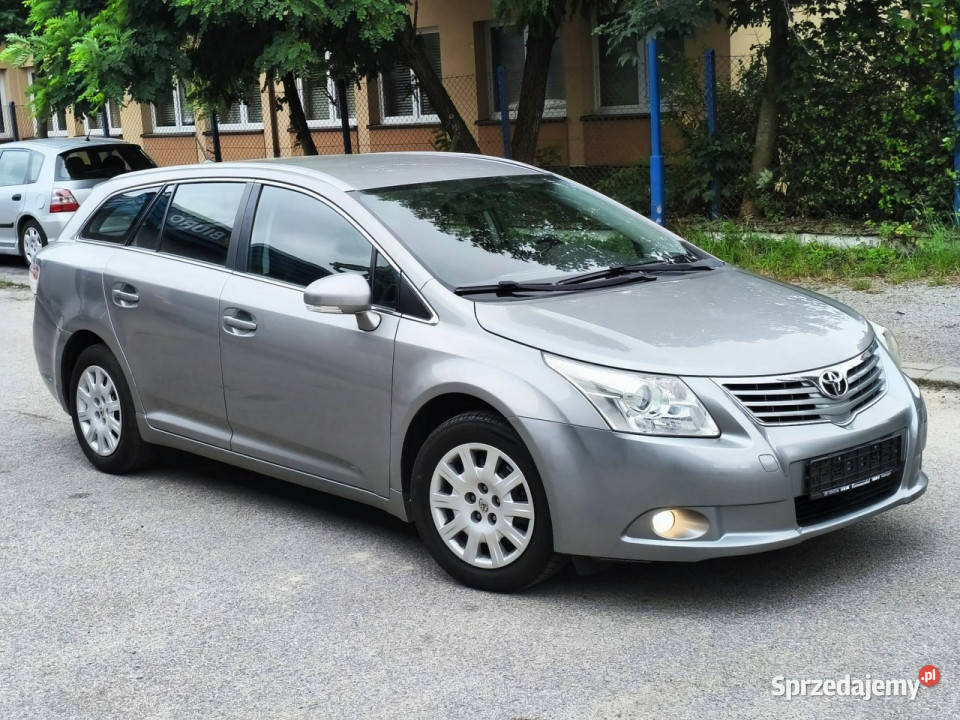 Toyota Avensis Bezwypadkowy kamera navi dok Kombi
