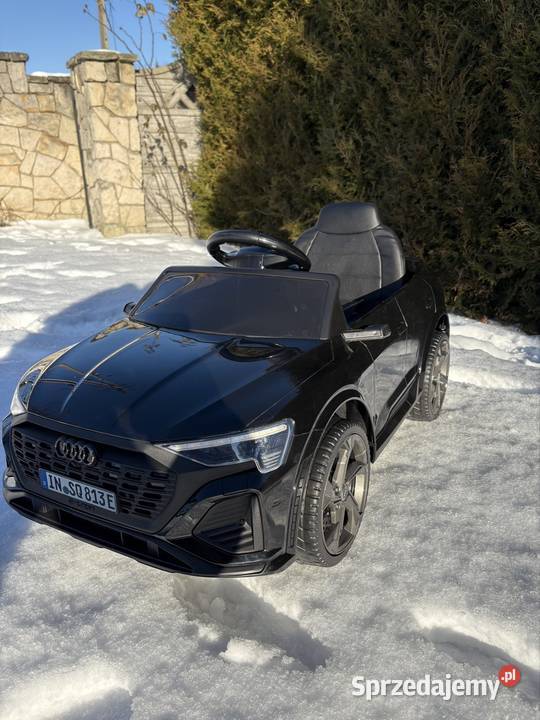 Auto elektryczne Audi SQ8 na akumulator nowy Pojazdy elektryczne i spalinowe Grabownica sprzedam