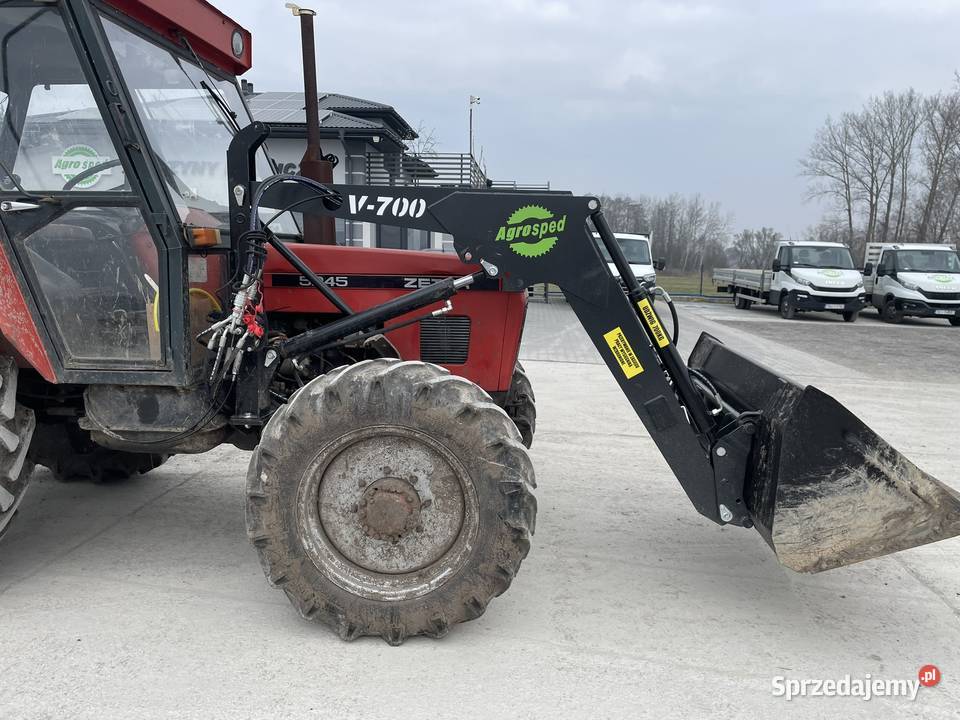 Ładowacz czołowy firmy Agrosped model V700 zachodniopomorskie