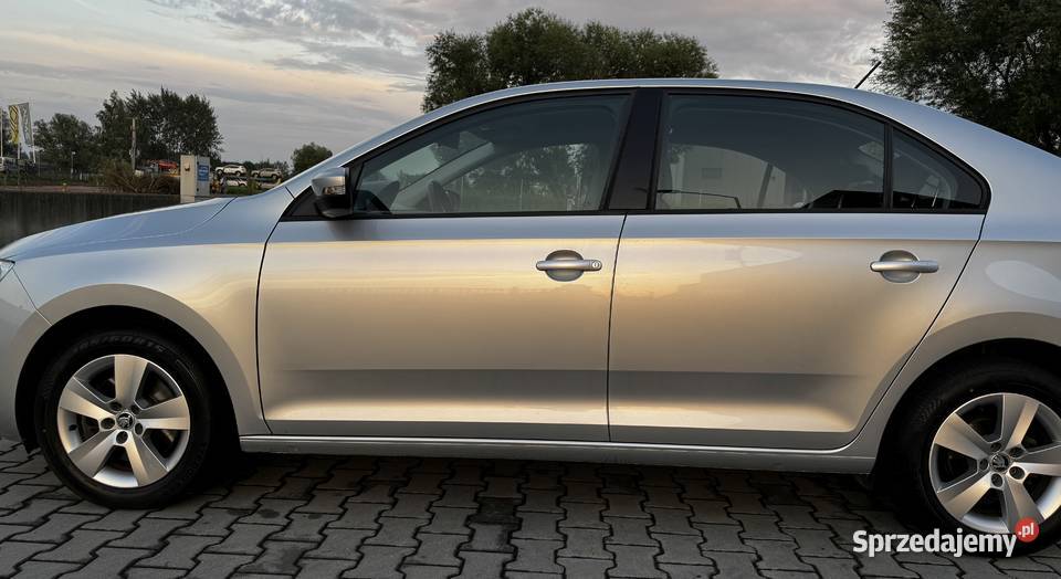 SKODA RAPID 10 TSI 110 BEZYWPADKOWA SALON STAN W małopolskie sprzedam