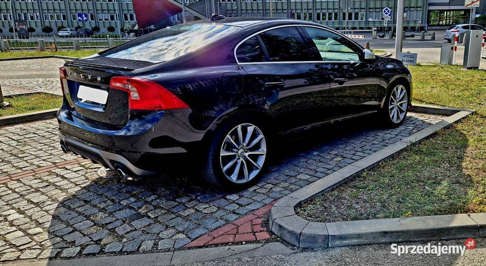 Volvo s60 Rdesing 20d 2014r 190Hp 225000km Ostrowiec Świętokrzyski