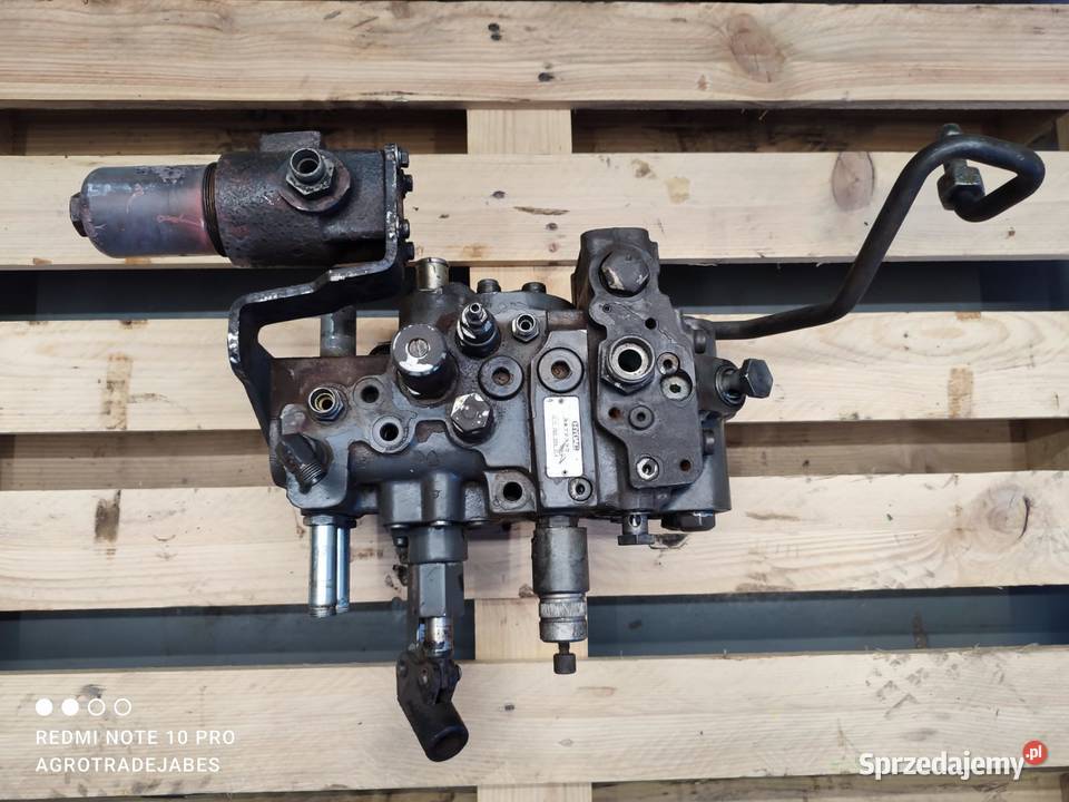 Rozdzielacz hydrauliczny HYDAC 3472395 FENDT 826 Pozostałe