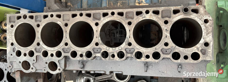 DEUTZ TCD2013L064V TCD 2013 L06 4V 04905375 Blok Jastrzębniki