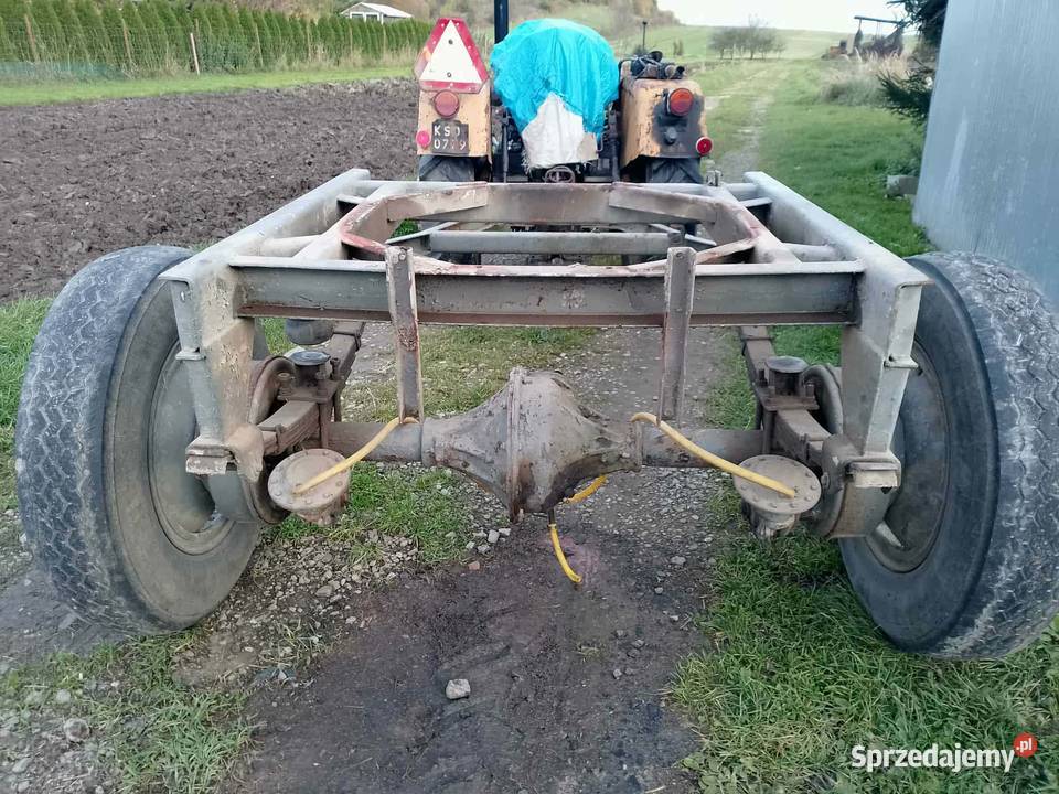 Napęd na przednią oś do przyczepy d47 przyczepa nieuszkodzony podkarpackie Krosno
