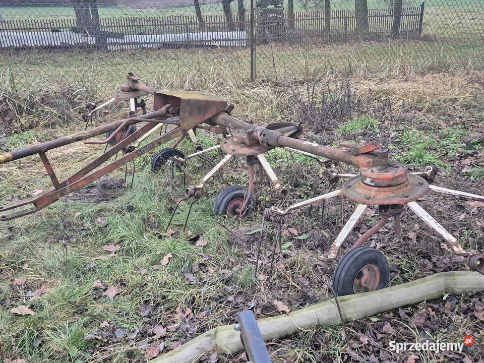 Przetrząsarka przewracarka 4m deutz fahr 4m Kazanów