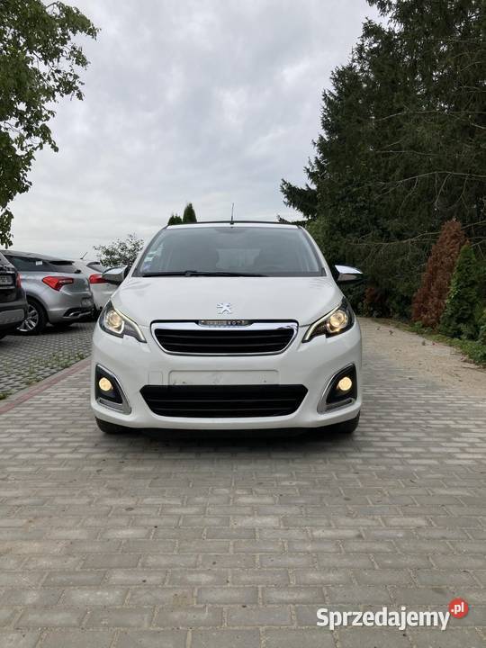 Peugeot 108 Bogato wyposażony Benzyna 12 Damasławek sprzedam