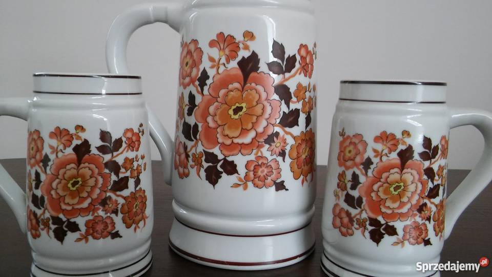 Porcelanowe kufle LIPPELSDORF 1877 GDR zestaw