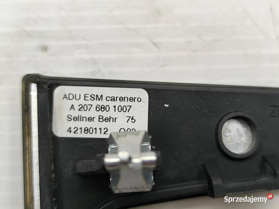 RAMKA DEKOR ZMIANY BIEGÓW MERCEDES W204 LIFT osobowe Części samochodowe sprzedam