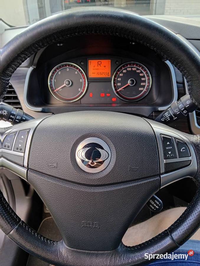 SsangYongKGM Korando 15 4x4 20 Sapphire gniazdo AUX