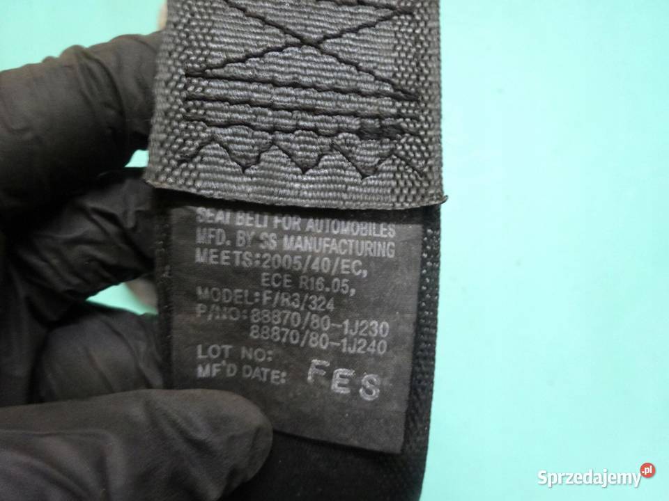 HYUNDAI I20 I 10r pas bezpieczeństwa prawy przód