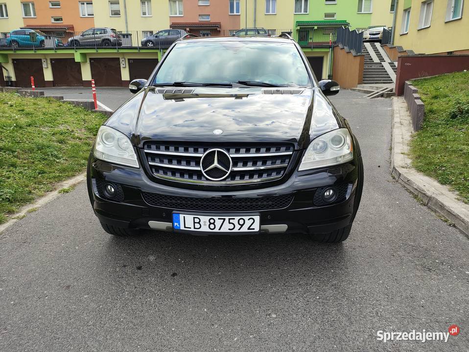 MercedesBenz ML W164 350 LPG Rok produkcji 2005 Biała Podlaska