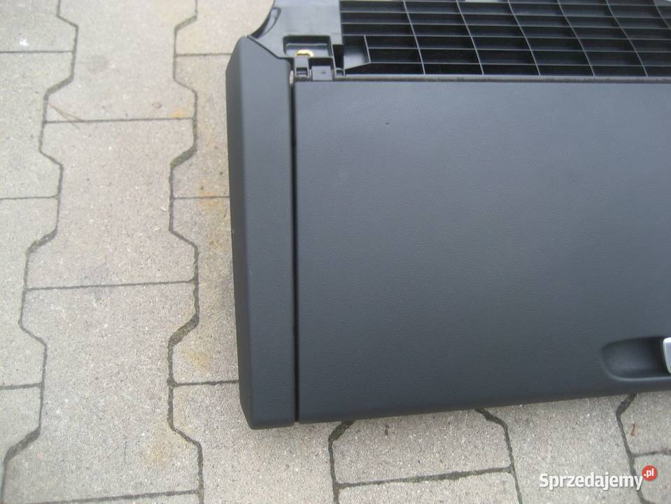 audi a4 b8 0811r schowek deski rozdzielczej Rakoniewice