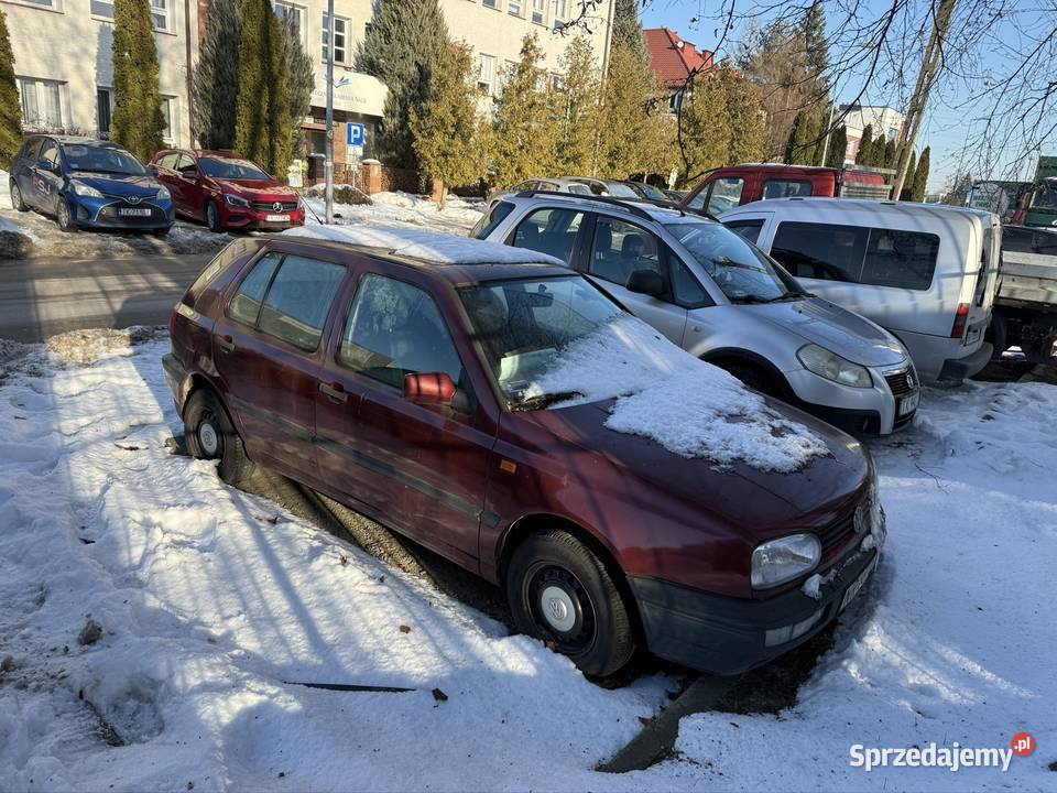 VW GOLF 3 16 BENZYNA DLUGIE OPLATY 1200 Kielce sprzedam