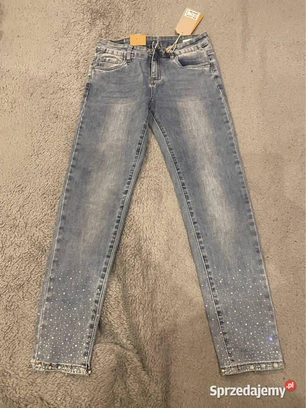 Dżinsyjeansy pięknie zdobione cyrkoniami i Spodnie Warszawa