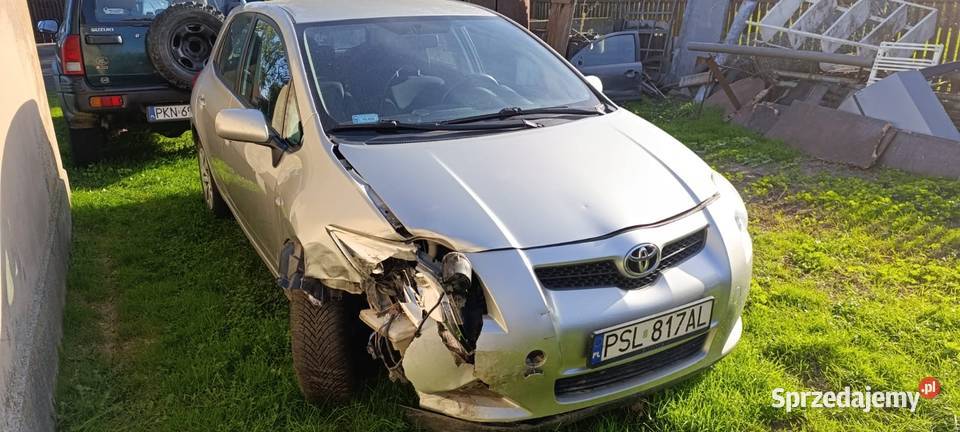 Toyota Auris Terra 2008 uszkodzona 1398cm3 Słupca