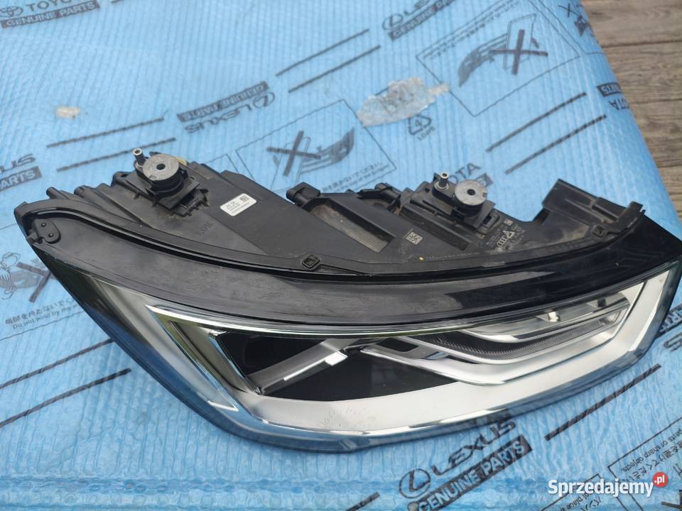 Audi A1 8X 2012lift lampa przednia prawa Łódź