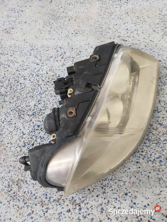 Lampa passat b 5 Fl Hella kujawsko-pomorskie Sitno