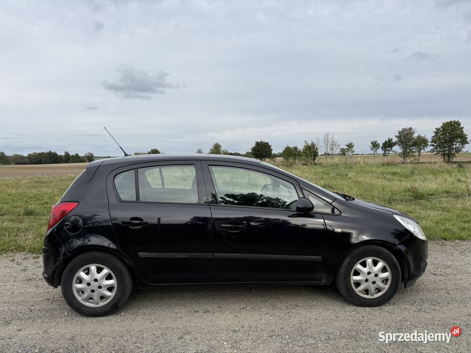 Opel corsa 12 benzyna sprawny duży ekran klima Toruń
