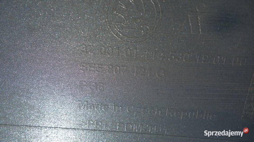 SKODA OCTAVIA III SEDAN ZDERZAK TYŁ TYLNY śląskie