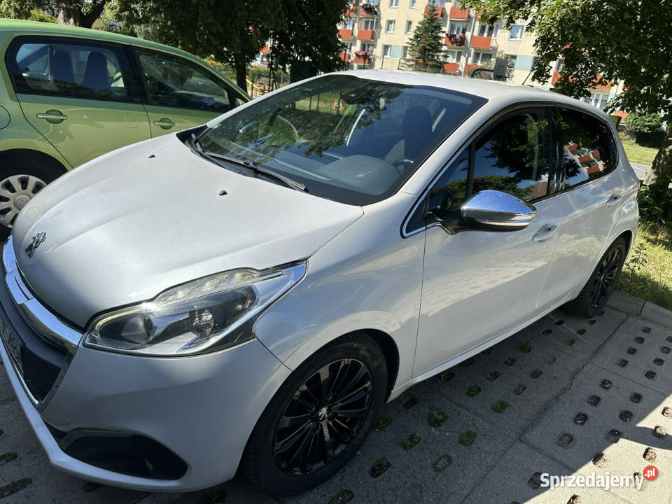 Peugeot 208 Automat liftingu 1 włpolski salon komputer pokładowy Samochody osobowe Wejherowo