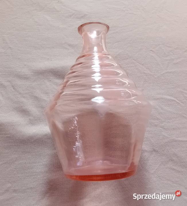 Różowa karafka art deco huta Dąbrowa katalogowy Koźminek