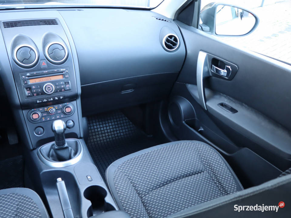 Nissan Qashqai 16 manualna Katowice