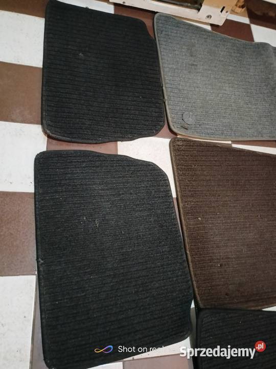 Mercedes 190 W201 dywaniki rypsowe na sztuki Tapicerki samochodowe Skarżysko-Kamienna