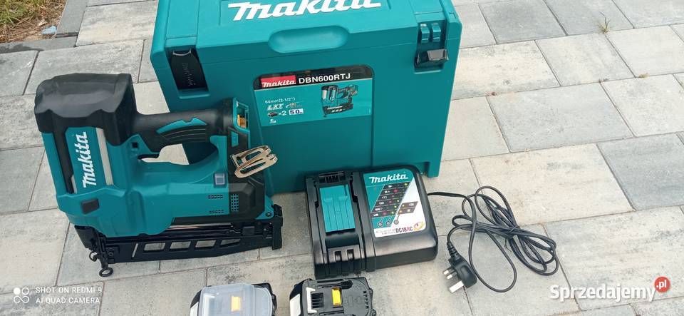 AKUMULATOROWA GWOŹDZIARKA MAKITA 18V 2X5Ah Gwoździarki
