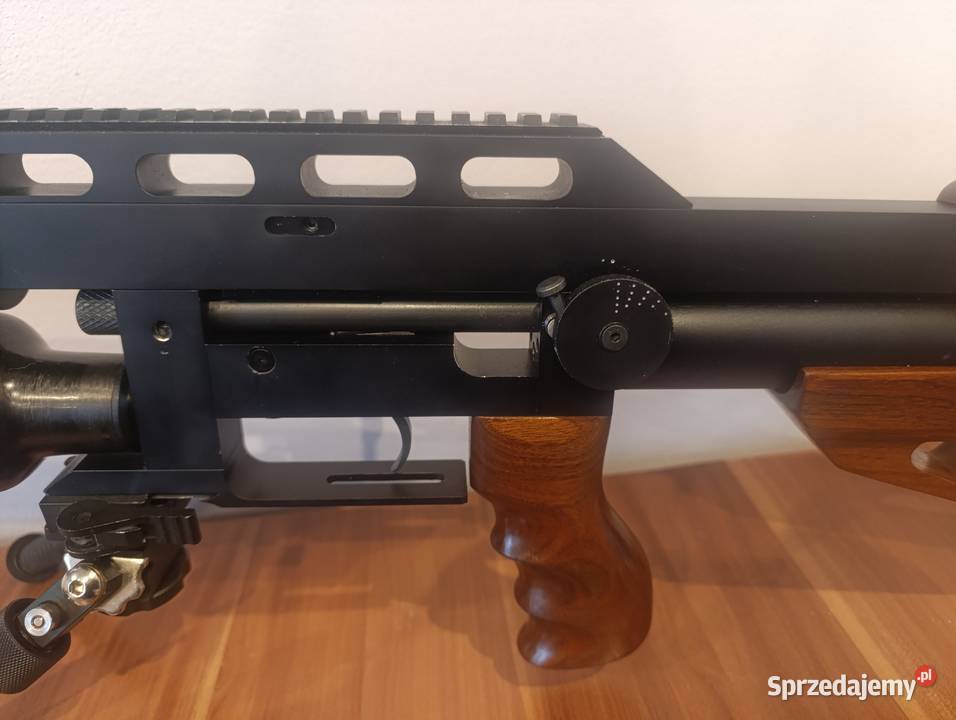 Karabinek pcp Mantykora 635