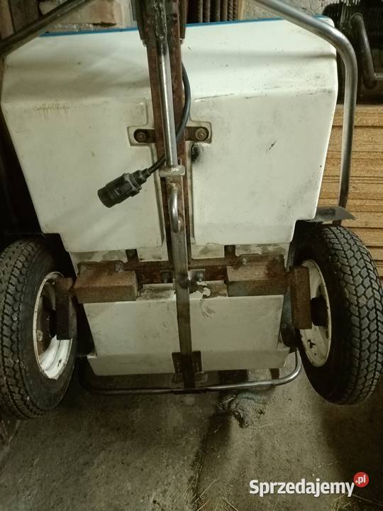 Sprzedam przyczepkę motocyklową Deszczno